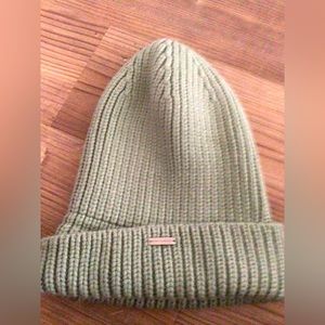 Steve Madden Womens Knit Beanie